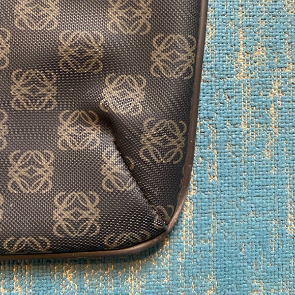 LOEWE Crossbody Satchel Bag - Picture 12 of 16